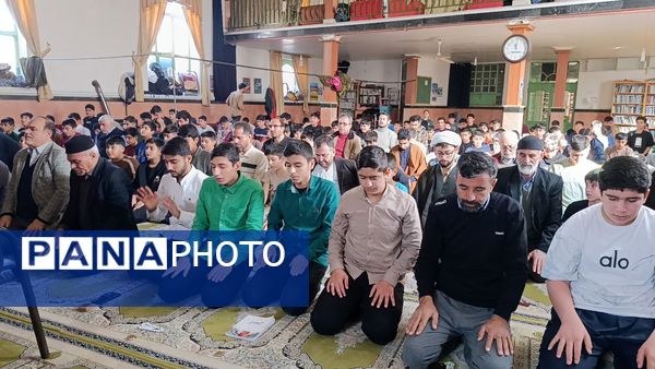 جلوه‌هایی از اعتکاف پسران آشخانه 