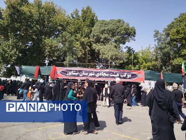 حضور مردم نیشابور در راهپیمایی جاماندگان اربعین حسینی