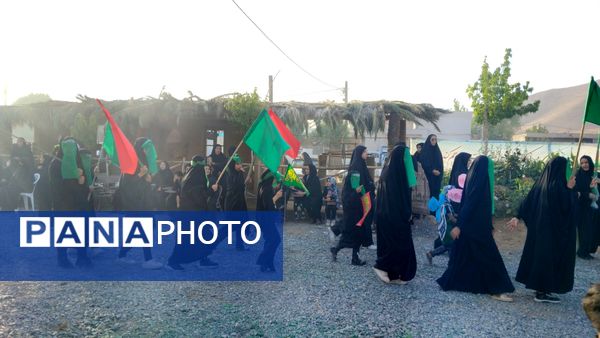 علم‌ گردانی آیین‌ هر ساله‌ شهر وردنجان