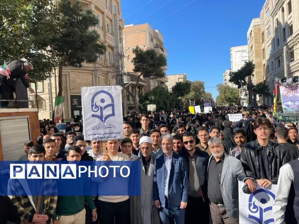 ۱۳ آبان؛ تجلی اراده دانش‌آموزان دیروز در تسخیر لانه جاسوسی و نقشه دانش‌آموزان امروز برای تمدن سازی