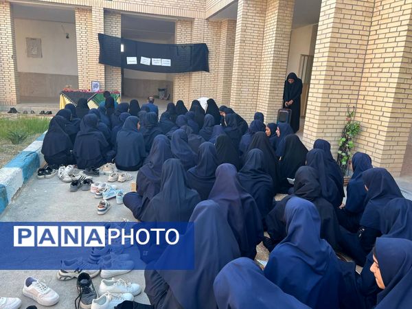 آغاز روز دانش‌آموزان رودخانه با قرائت زیارت عاشورا