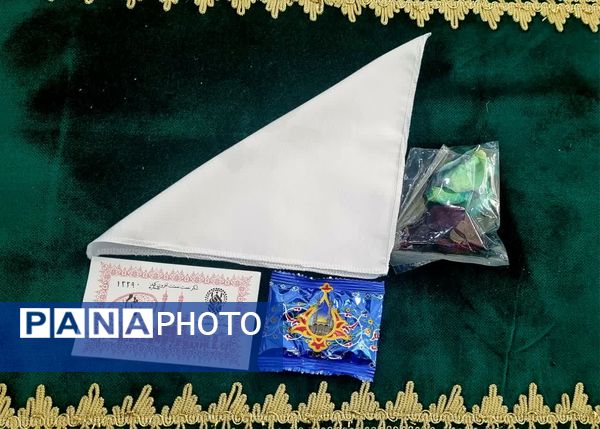 غبارروبی حرم حضرت معصومه(س) با حضور اصحاب رسانه