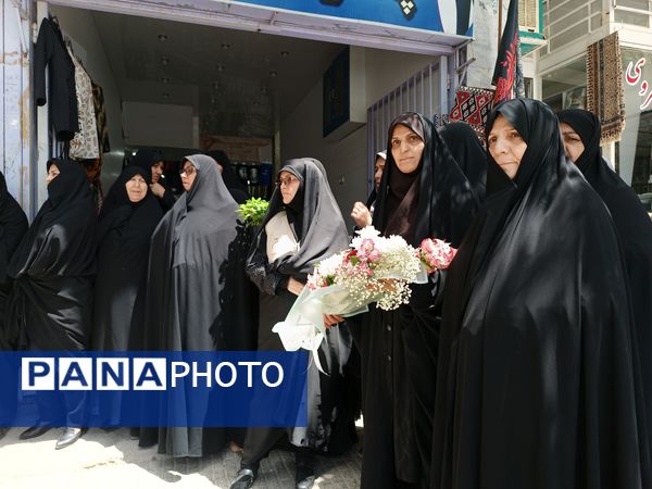 بازگشت امام جمعه از سفر مکه و استقبال گرم مردم فارسان