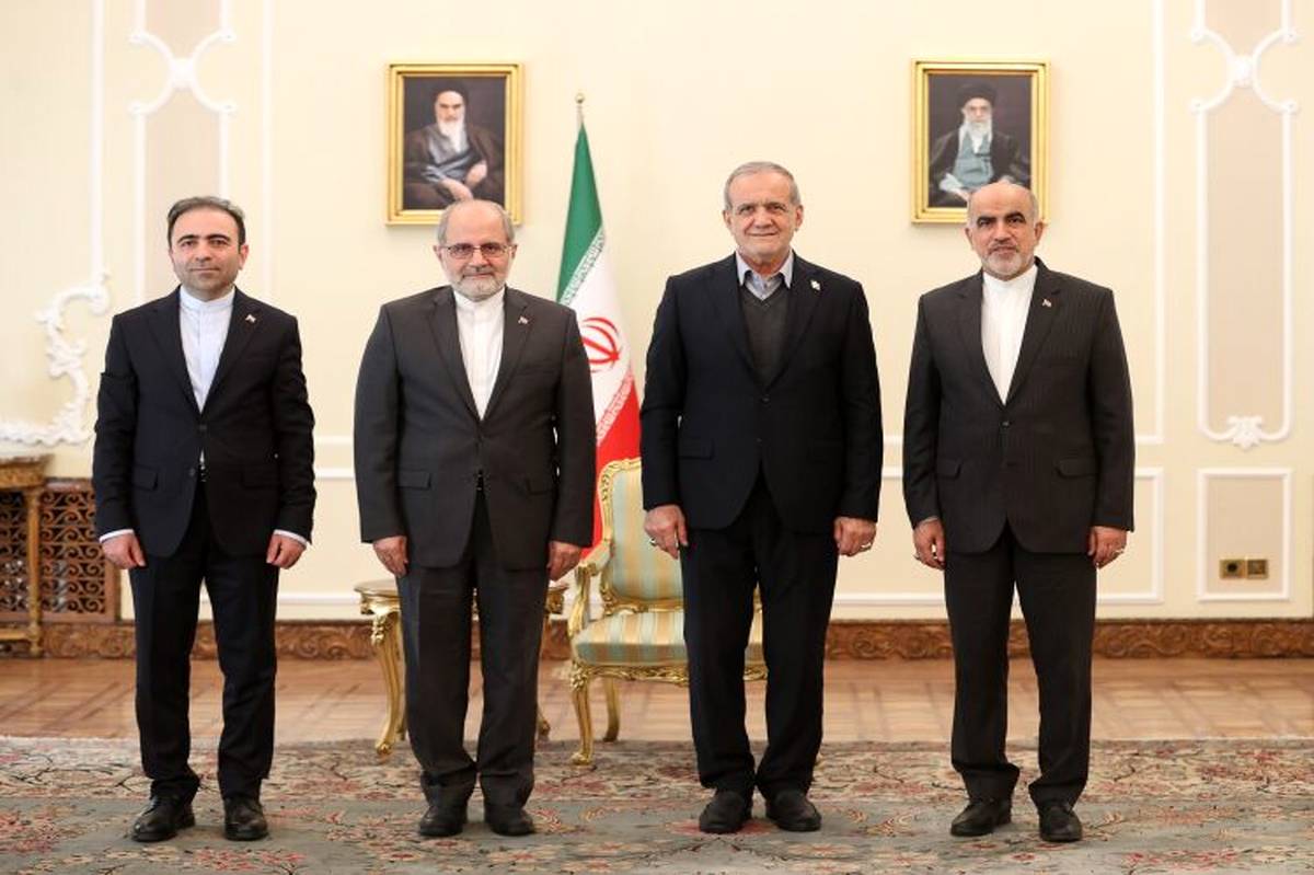 رئیس جمهور: خنثی‌سازی تبلیغات ضدایرانی از مسئولیت‌های مهم سفرا است