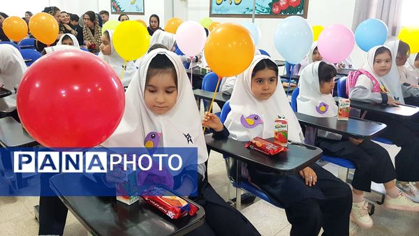جشن شکوفه‌های دبستان دخترانه سما شیروان 