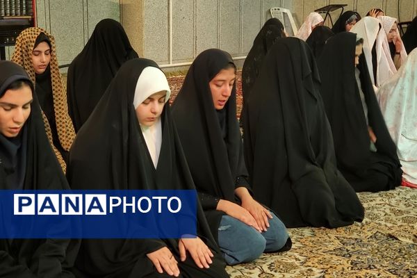 بروجنی‌ها به استقبال حاجیه دانش‌آموز 