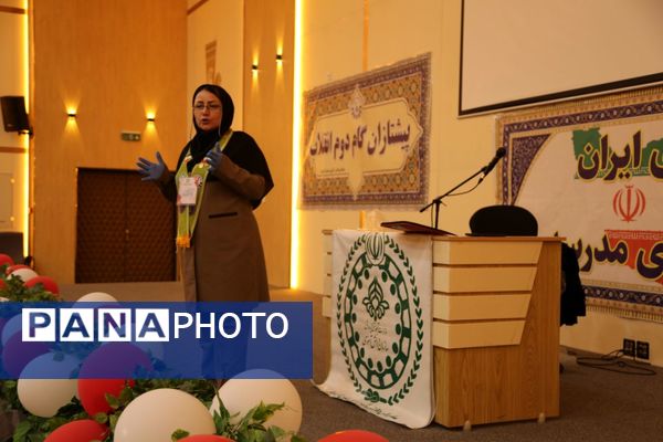 دوره تخصصی مربیان کاردان تشکیلاتی سازمان دانش‌آموزی استان اردبیل (2)