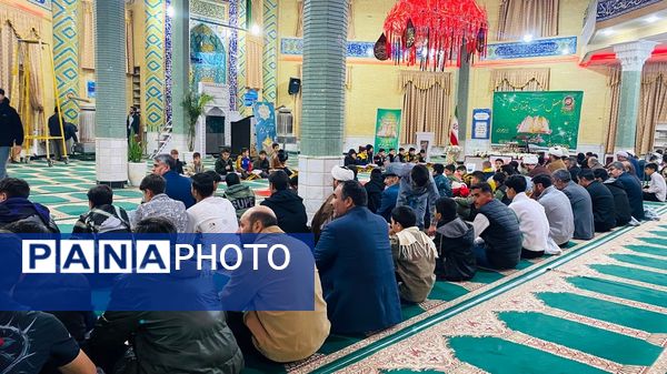 عطر قرآن در مسجد امام علی(ع) پیچید