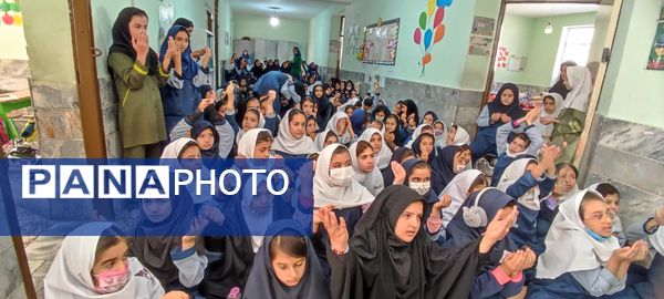 مراسم عزاداری شهادت حضرت فاطمه زهرا(س) در مدرسه شهید خاقانی شیروان