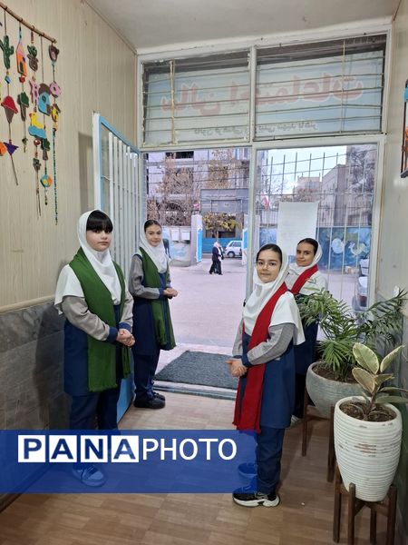 گرامیداشت روز مادر مدرسه دخترانه ۱۷ شهریور 