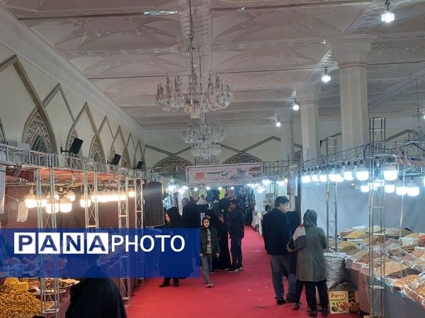 نمایشگاه عرضه مستقیم کالا ،سوغات و هدایا، صنایع دستی در شهرستان کاشمر 