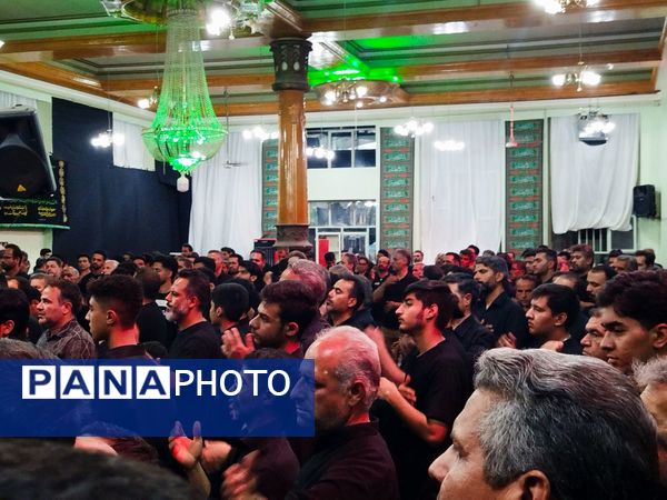 سوگ در فروتقه؛ عاشقان حسینی در سوگ سقای کربلا اشک ماتم ریختند