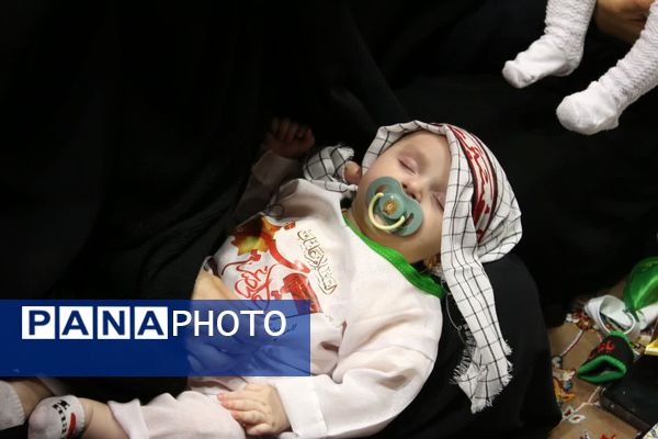 لالایی مادرانه در همنوایی با کودکان شهید