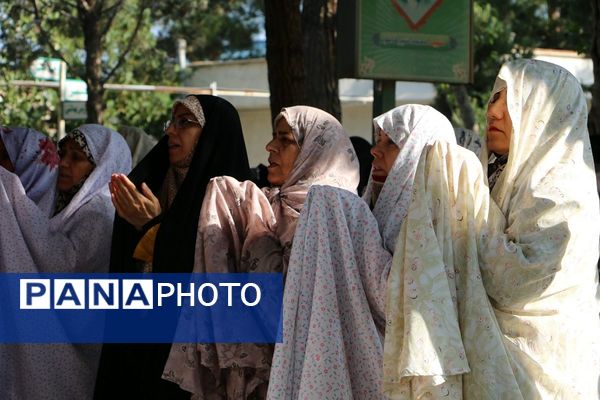 برگزاری باشکوه نماز عید سعید قربان در سطح شهرستان ملارد با حضور پرشور مردم