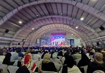 برگزاری آئین تجلیل از کارگران نمونه در چهارمین روز از هفته‌ی‌فرهنگی شهر نیم‌ور