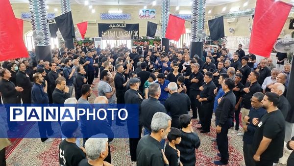 نمازی به یاد ظهر عاشورا