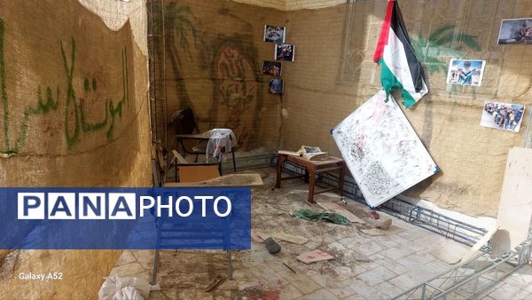 افتتاح نمایشگاه نبرد ناتمام در دبیرستان صدرا ابرکوه