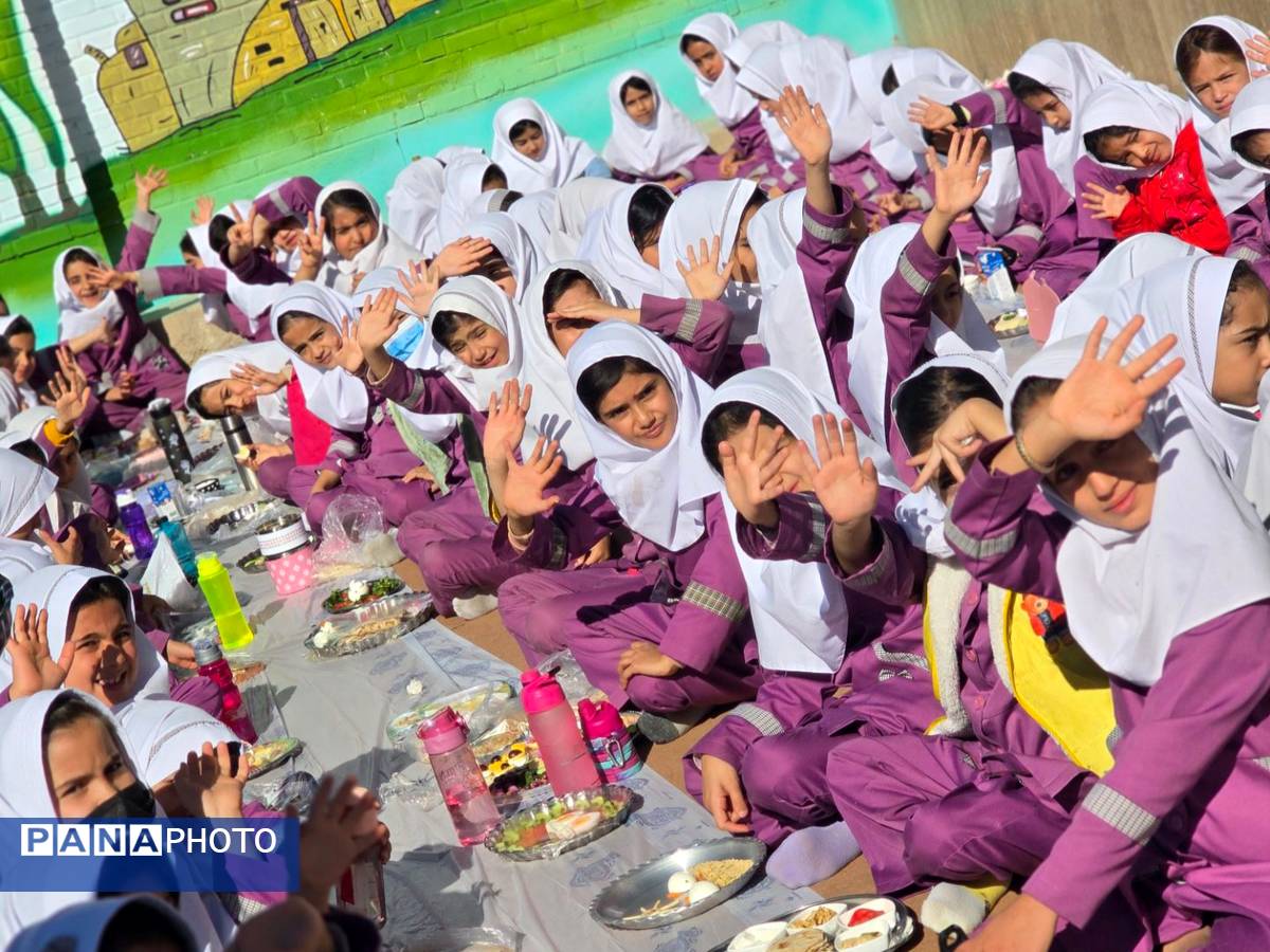 برگزاری همایش غذای سالم در دبستان بوستان 