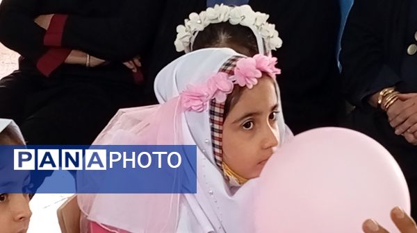شکوفه‌های لبخند در جشن شکوفه‌ها؛ آغاز فصل دانش‌آموزی با شادی و هیجان