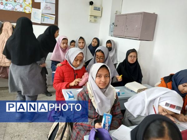 آغاز توزیع شیر در دبستان شهید نجفی فدافن