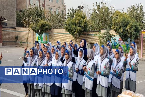 افتتاحیه سفیران سلامت پاکدشت در آموزشگاه ام‌الشهدای مظفر