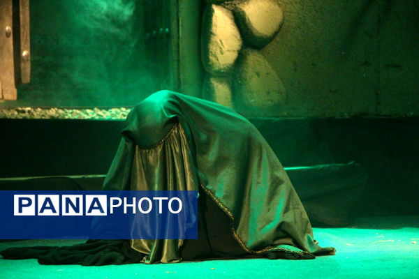 تئاتری با بوی فاطمیه در یزد