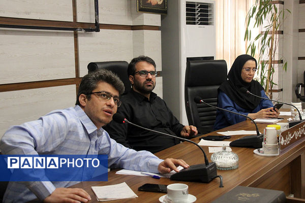 گفت‌وگوی صمیمی مدیرعامل خبرگزاری پانا با دانش‌آموزخبرنگاران استان‌ها