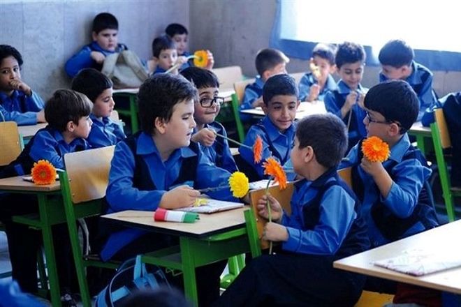 باید فرصت‌های خلاقیت و یادگیری عملی را در مدارس گسترش دهیم