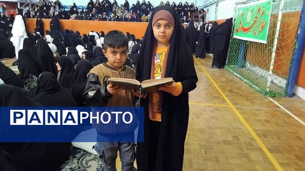جشن چلچراغ آیه‌ها در سالن ورزشی ۲۲ بهمن اهر
