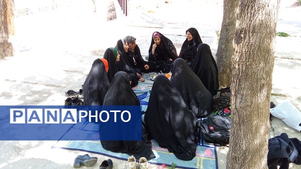 اجرای برنامه «در حریم آستان» در جوار امامزاده سید بهاءالدین محمد شیخ‌شبان