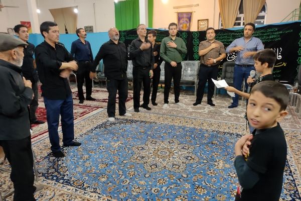 مراسم عزاداری شب عاشورای حسینی در مسجد محمد رسول (ص) حسین آباد شیروان