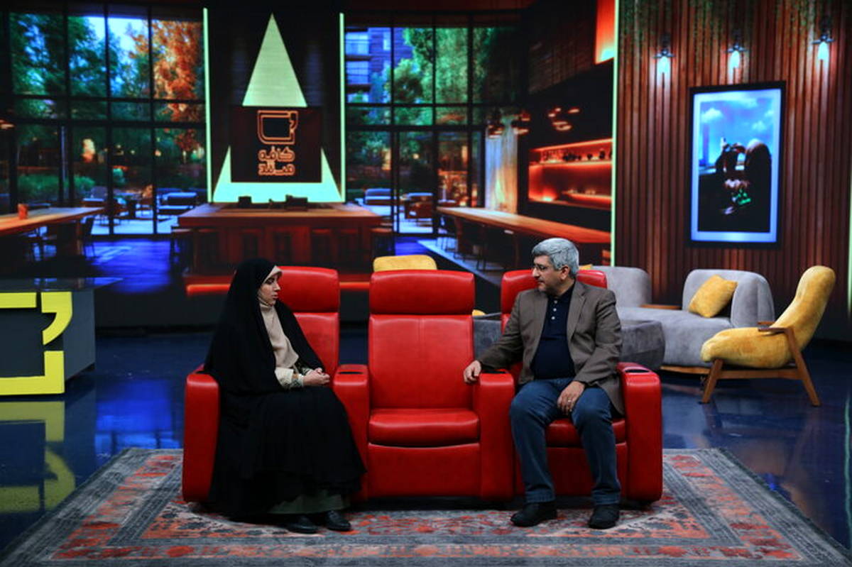 «عزیز» به «کافه مستند» می‌آید