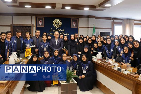 گرامیداشت روز خبرنگار در سازمان دانش‌آموزی؛ تجلیل از خبرنگاران دانش‌آموز پانا شهرستانهای تهران با حضور وزیر آموزش و پرورش