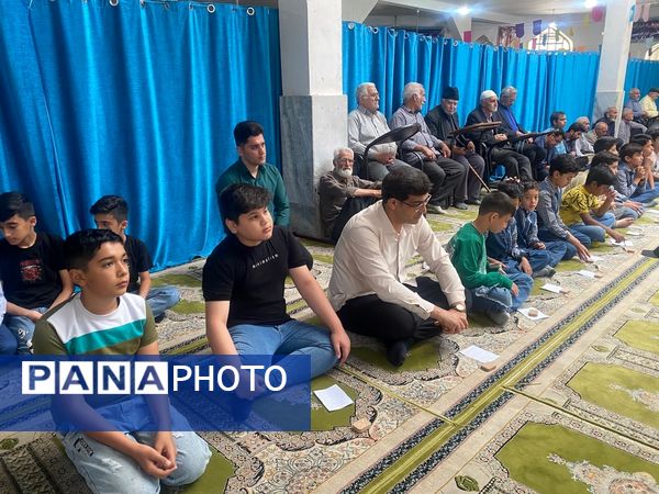 حضور جمعی از فرهنگیان مانه و سملقان در نماز عبادی سیاسی جمعه