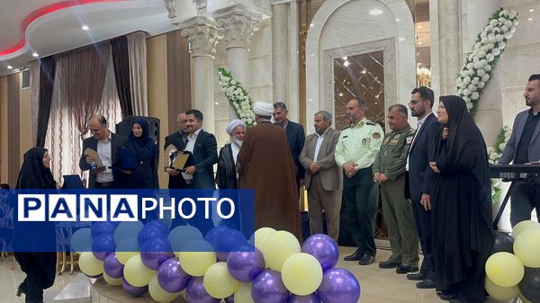 همایش هفته معلم شهرستان آبیک 