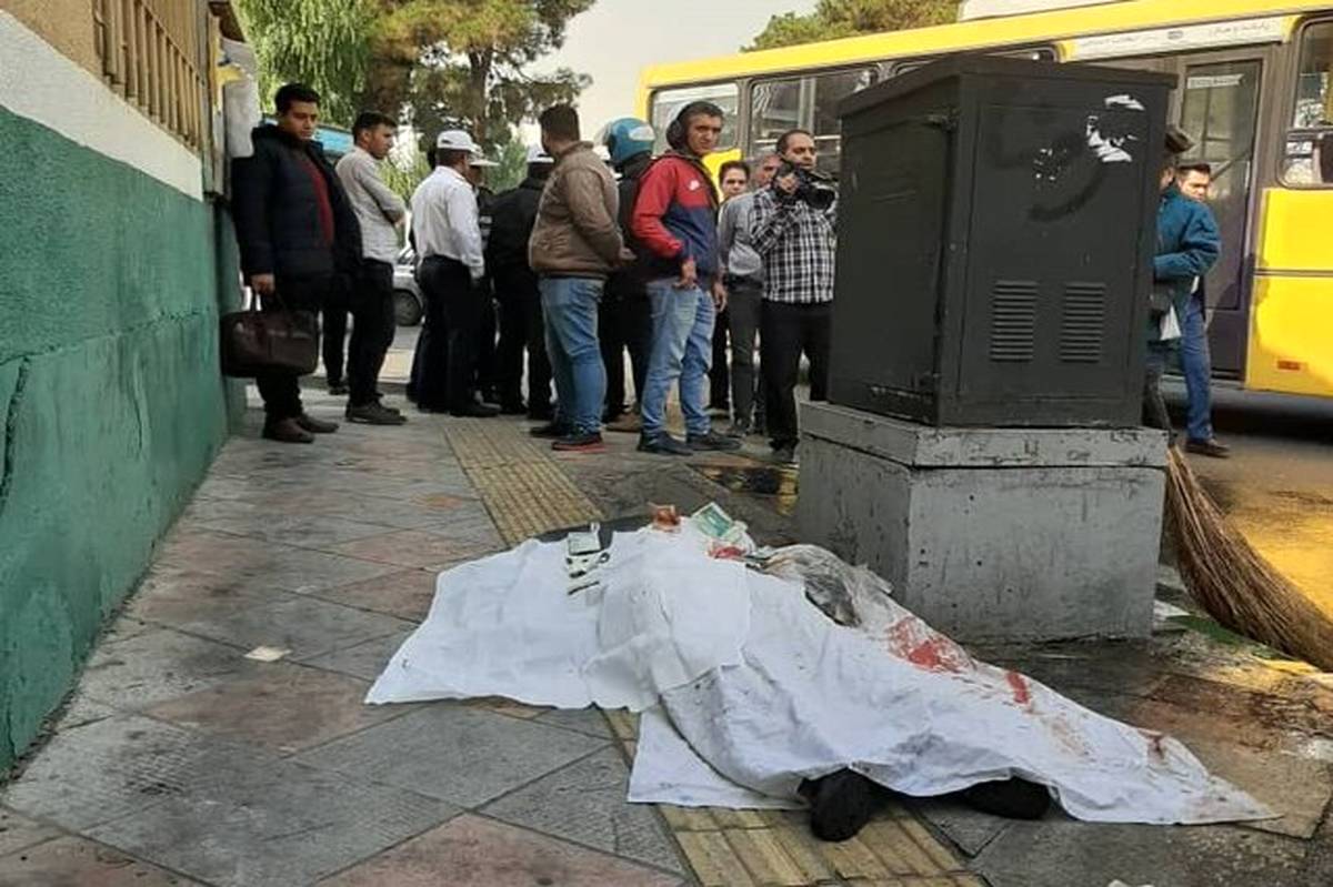 مرگ یک عابرپیاده در خیابان اندرزگو