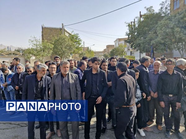 استقبال باشکوه مردم شهرستان از مهمان خاص 