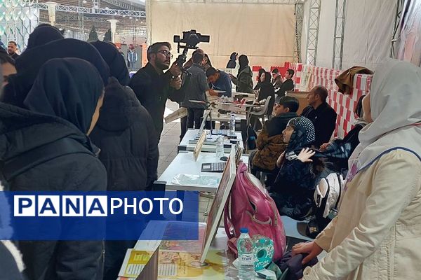 بازدید علمی دانش‌آموزان کهریزک از پارک علم و فناوری پردیس