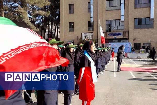 افتتاحیه انجمن ورزشی درون مدرسه ای منطقه کهریزک در هنرستان اولیاء۳