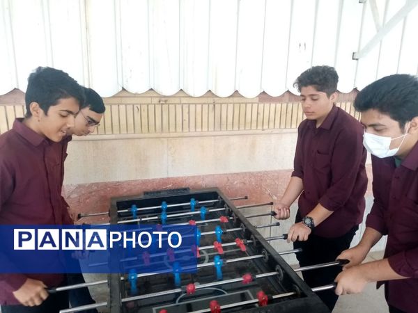 آغاز رقابت‌های ورزشی دبیرستان نمونه آیت‌الله خامنه‌ای 