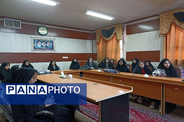 برگزاری مراسم بدرقه و توجیه مقام‌آوران رشته‌های قرآن، عترت و نماز