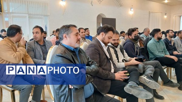 کارگاه توانمندسازی مشاورین و معاونین پرورشی طرقبه شاندیز