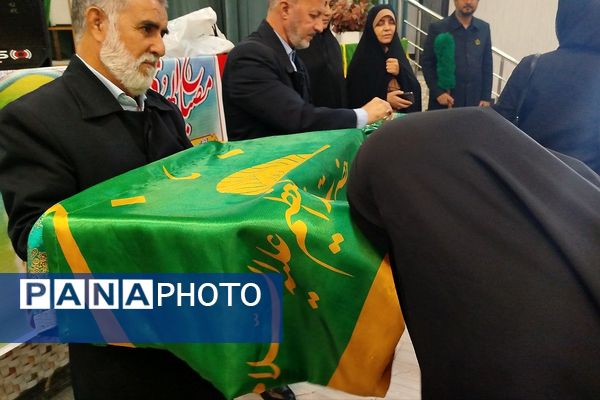 افتتاحیه طرح مصباح الهدی و جشن میلاد حضرت زینب(س) دبیرستان ریحانه النبی باقرشهر