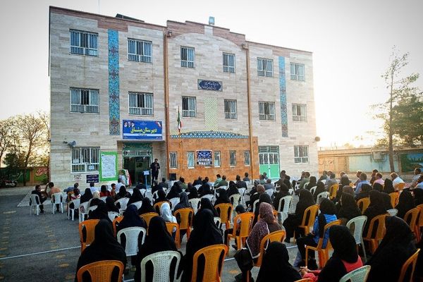 اولین جلسه انجمن اولیا و مربیان دبیرستان میثاق
