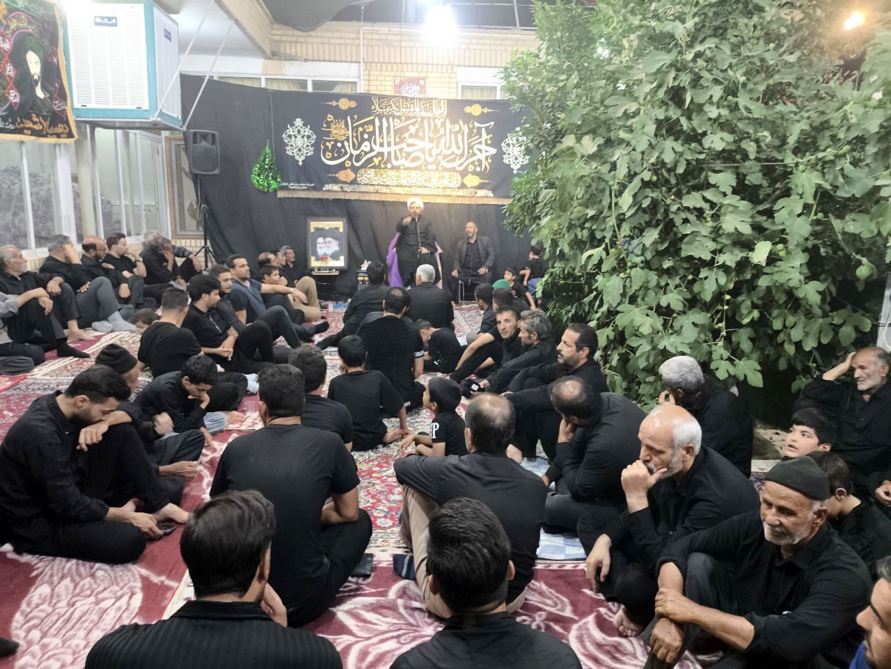 مراسم عزاداری و روضه خوانی عاشورا در شهر حسن آباد جرقویه