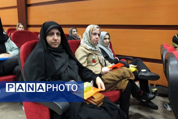 برگزاری همایش جوانی جمعیت و فرزندآوری در بهارستان دو