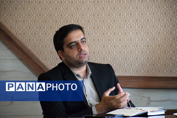 نشست هم اندیشی اصحاب رسانه با معاون توسعه و برنامه‌ریزی فرمانداری تربت حیدریه 
