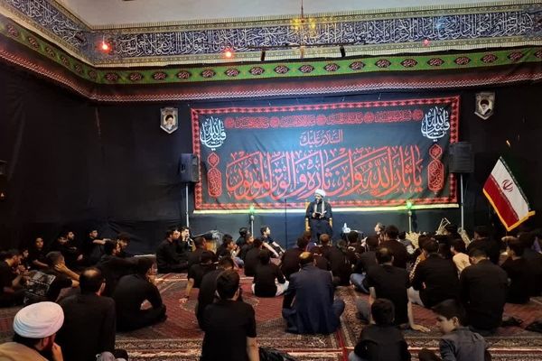 مراسم سوگواری شب هشتم محرم در هیئت انصار الحجه نیشابور 