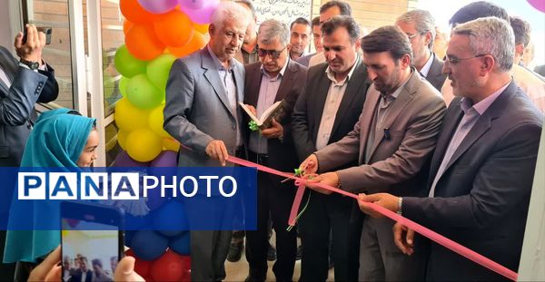  افتتاح مدرسه خیرساز مهندس اصغر کاشانی در کاشان