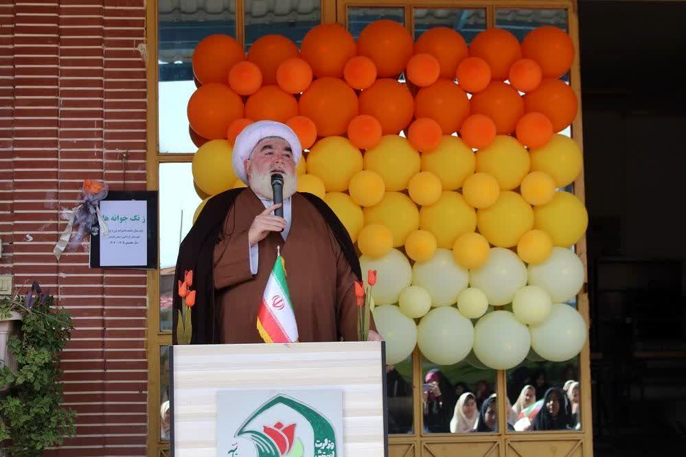 جشن جوانه‌ها تربیت نسل مؤمن را هموار می‌سازد